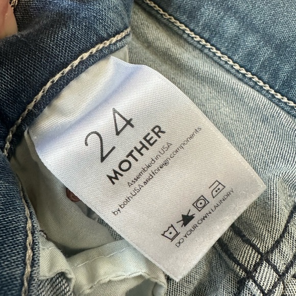 Woman’s Mother Jeans - Picture 4 of 5